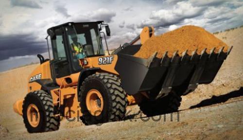 CASE 921F opinia i karta techniczna 