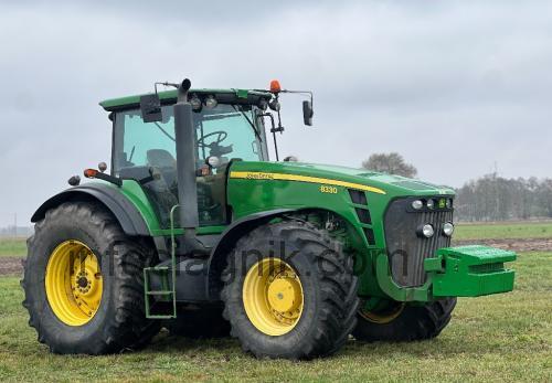 John Deere 8330R opinie i specyfikacja
